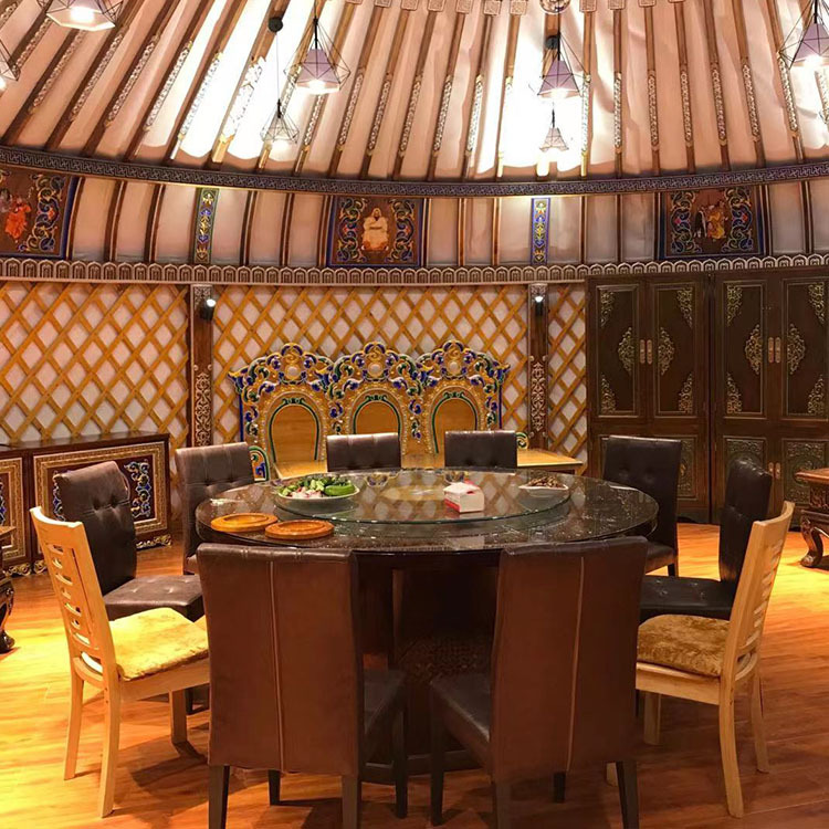 Mongoolse woontent en iglo-hui - Outdoor Yurt Camping recensie en prijs